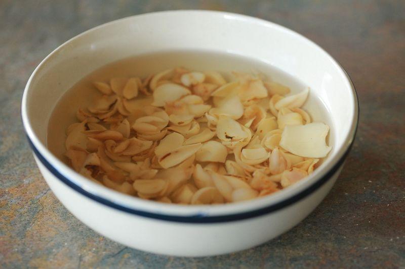 百合綠豆薏米湯的做法 步骤1