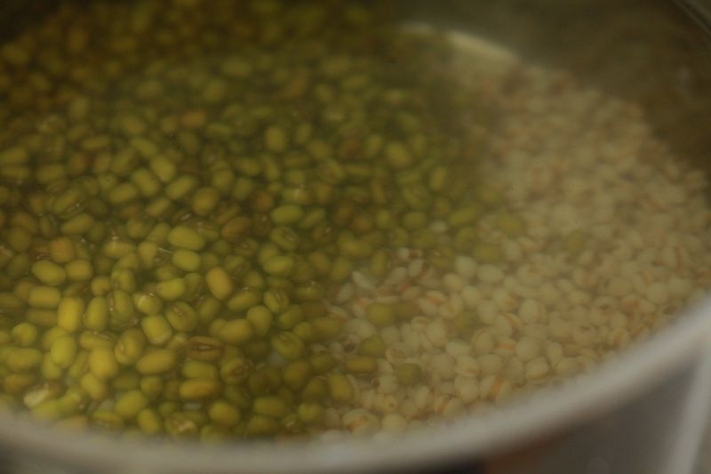 百合綠豆薏米湯的做法 步骤4
