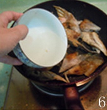 煎焗三文魚頭的做法 步骤6