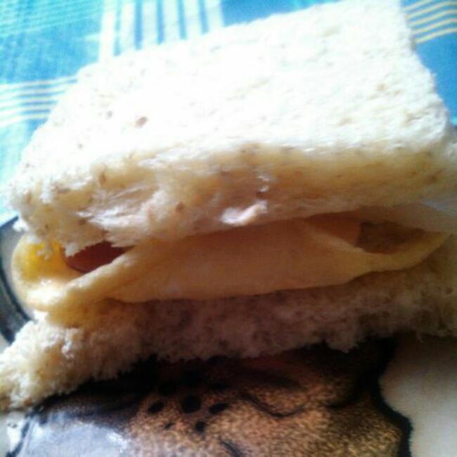 簡易蛋包三明治的做法 步骤3
