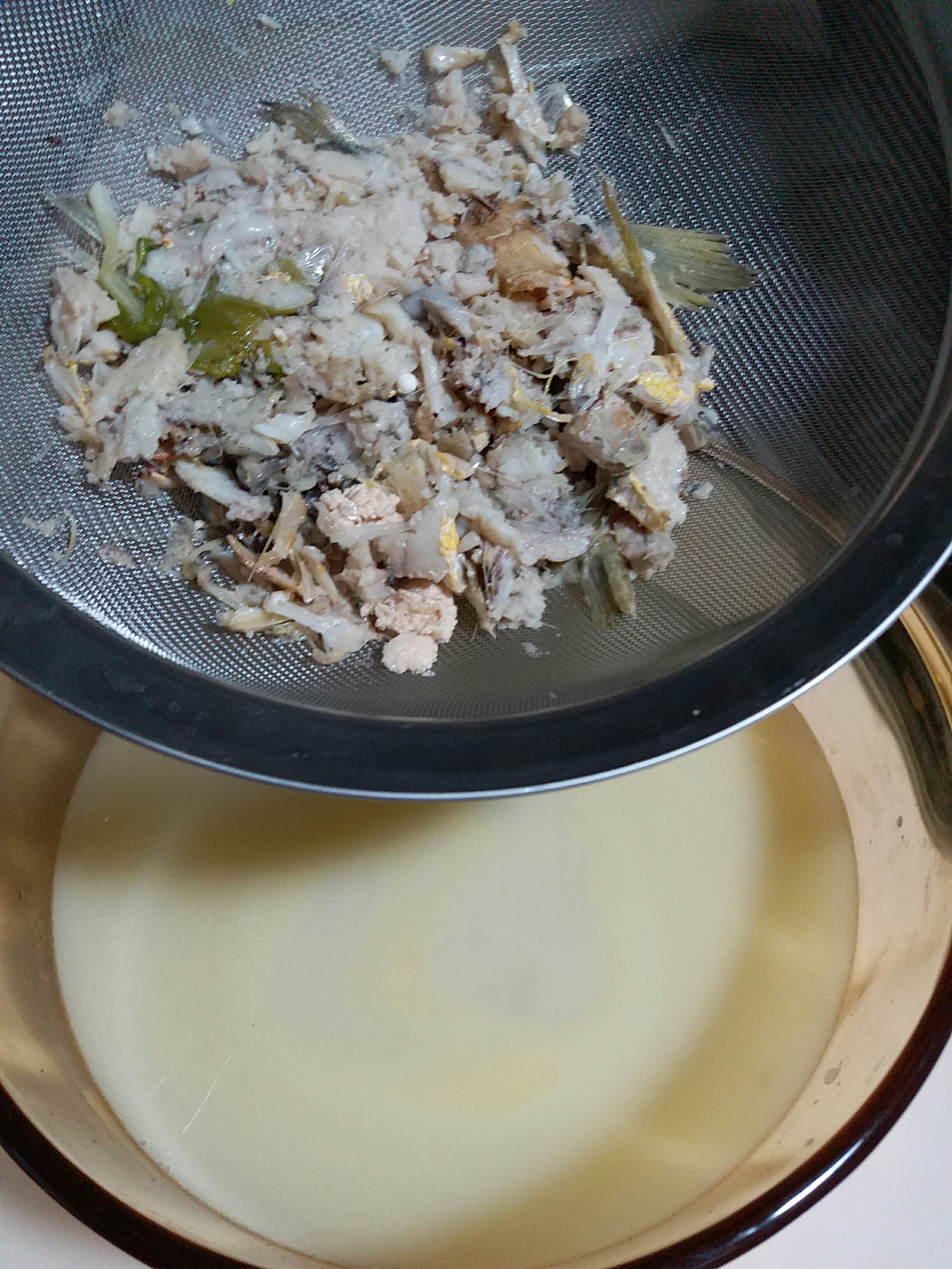 小黃魚湯麪的做法 步骤6