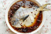 紅燒鯧魚的做法 步骤3