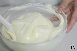 濃郁奶油蛋糕卷的做法 步骤12