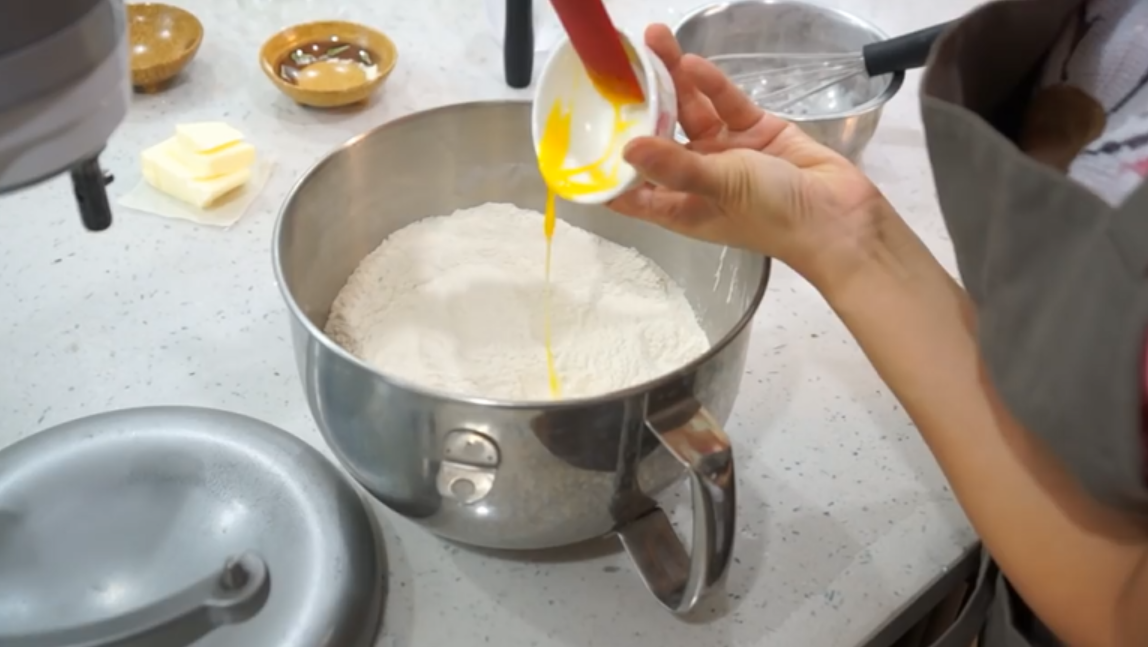 奶油麪包卷【黃油】的做法 步骤1