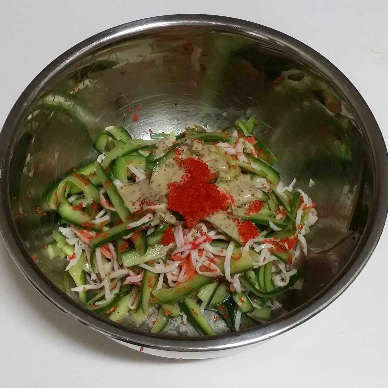 蟹柳蟹籽青瓜沙律的做法 步骤2