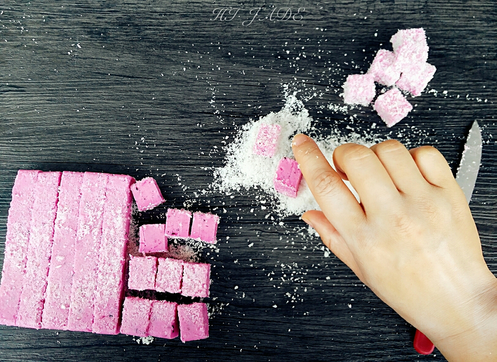 粉紅火龍果牛奶小方的做法 步骤3