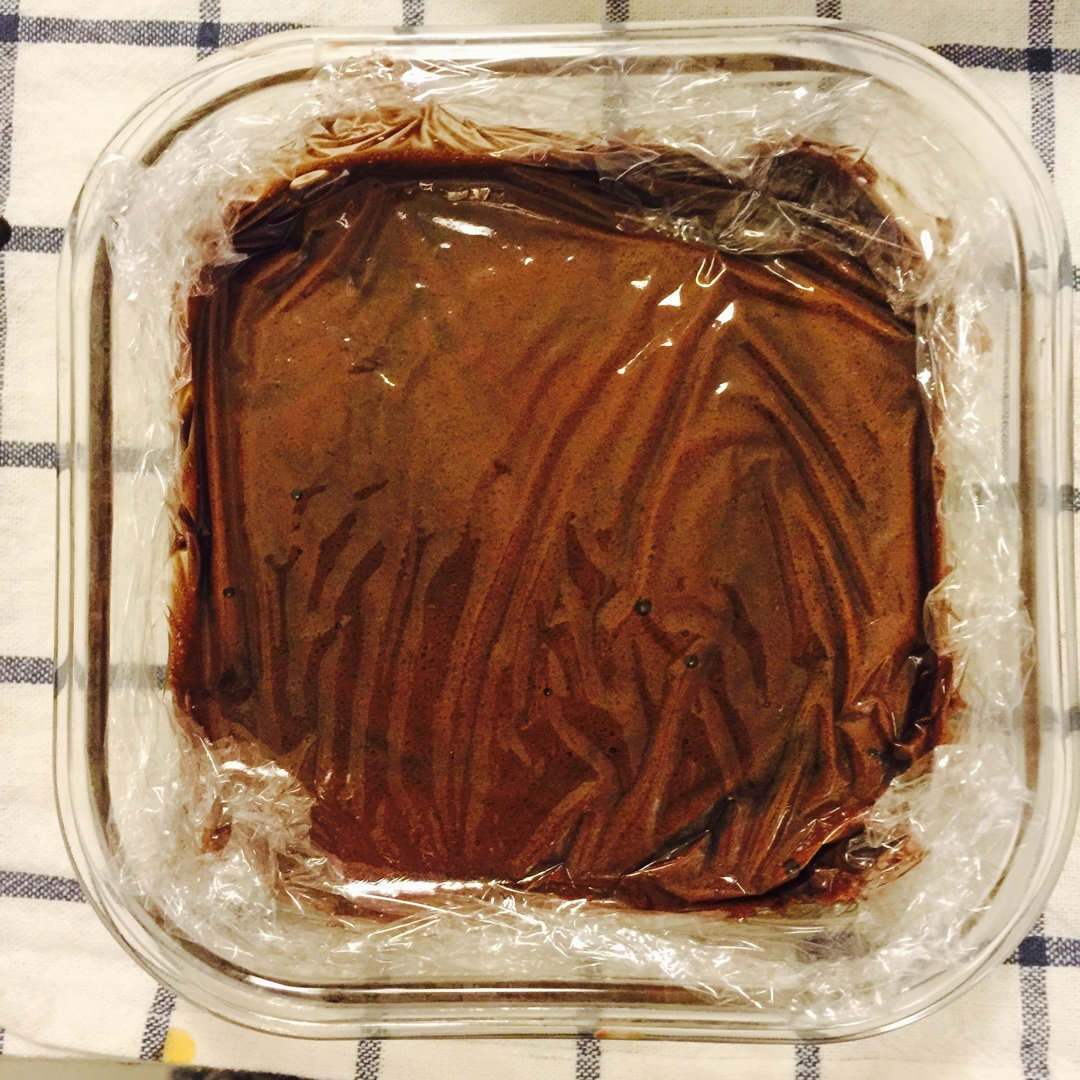 黑巧克力朗姆酒慕斯蛋糕的做法 步骤24