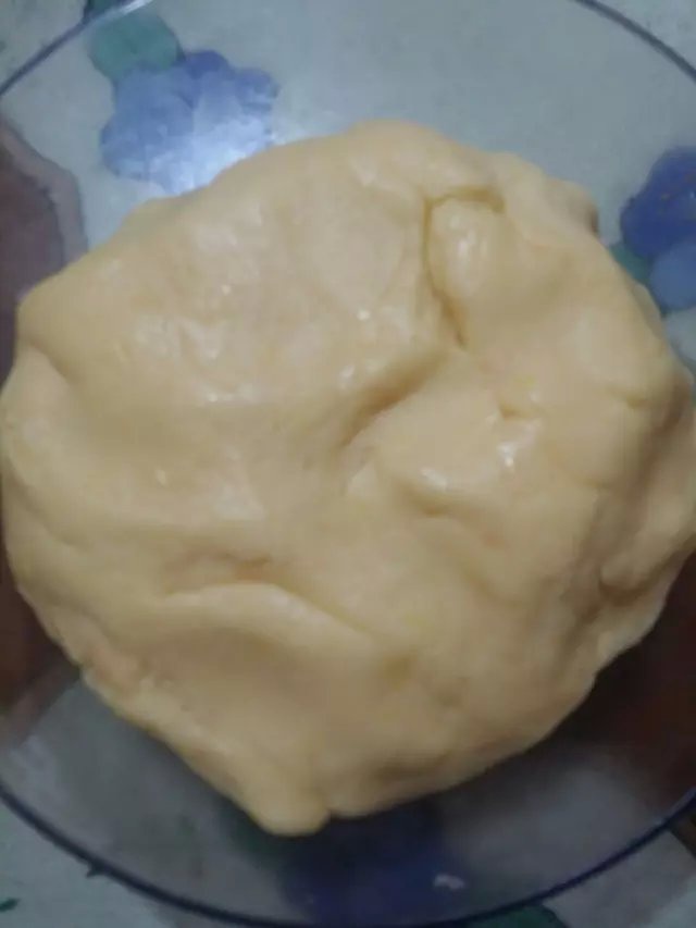 半島奶黃月餅改良版----魔都敏家酥皮奶黃月餅的做法 步骤8