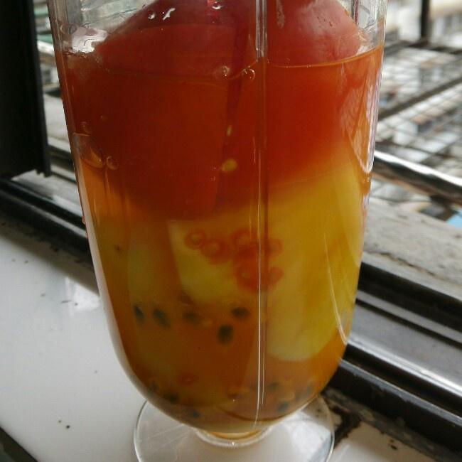 百香果系列果汁的做法 步骤2