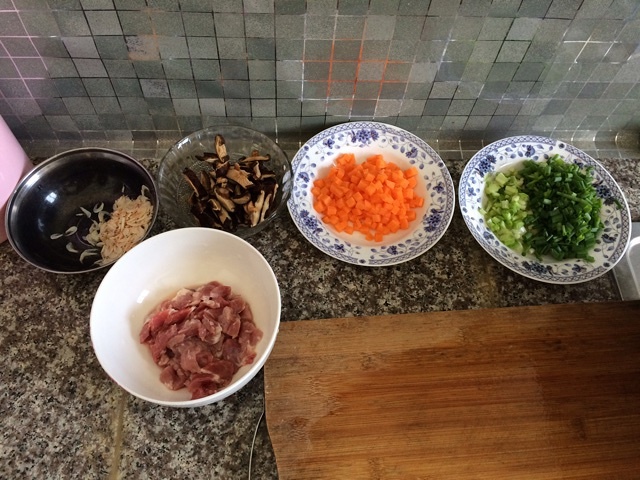 香菇瘦肉芋頭飯的做法 步骤1