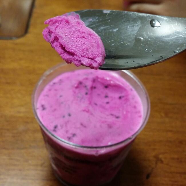 紫色誘惑--火龍果冰激凌的做法 步骤5