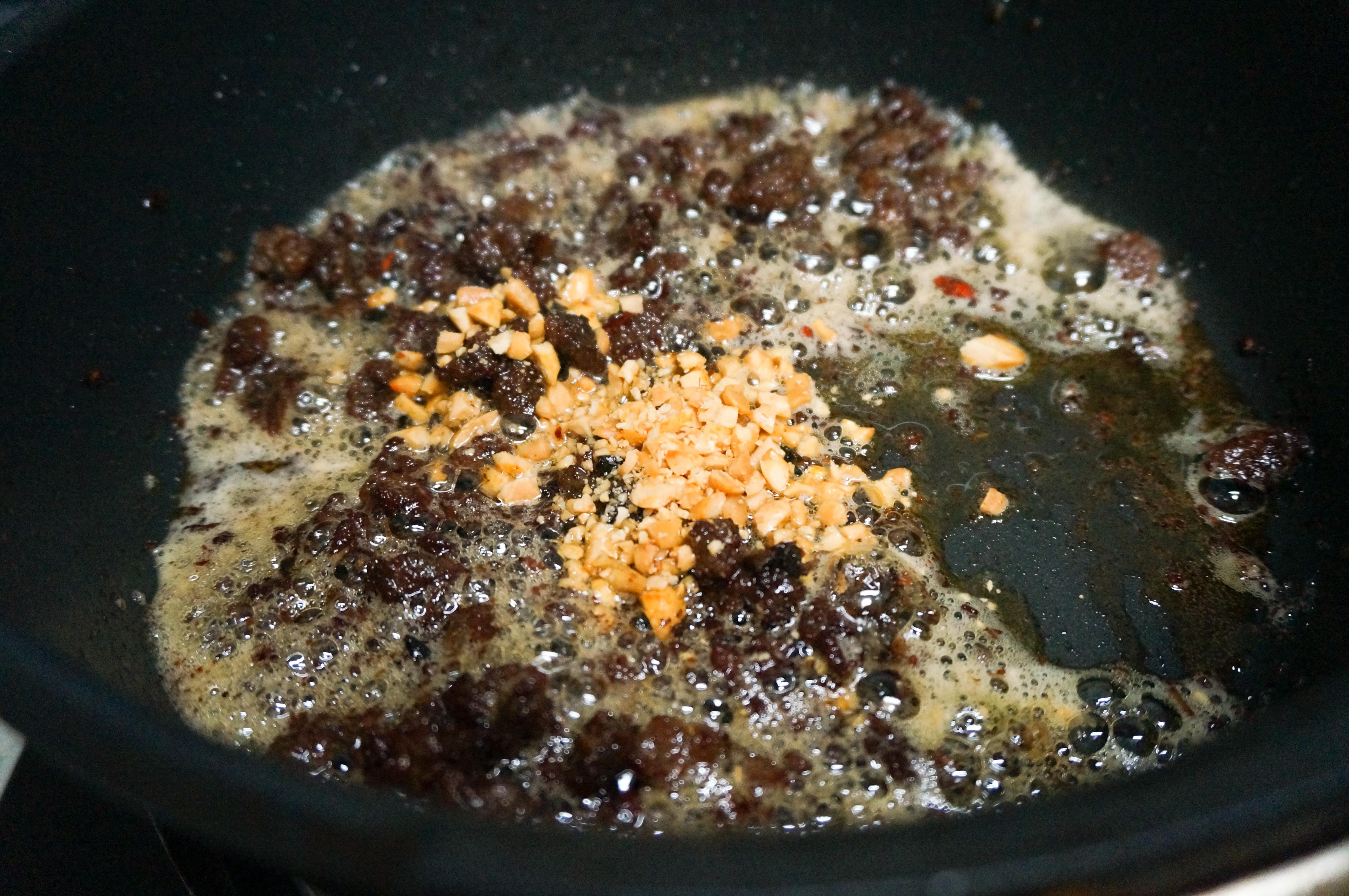 魚肉土豆泥配豆豉牛肉醬的做法 步骤10
