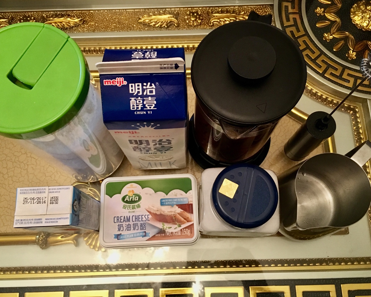 自制喜茶—海鹽奶蓋紅茶的做法 步骤1