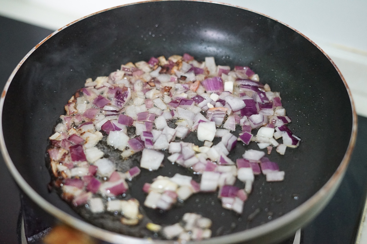 奶油蘑菇培根焗飯的做法 步骤4