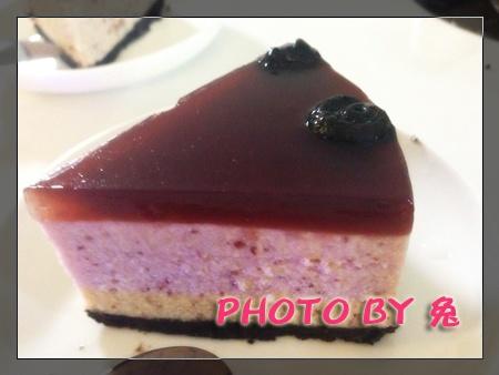 紅酒香蔓越莓芝士蛋糕（免烤）的做法 步骤15
