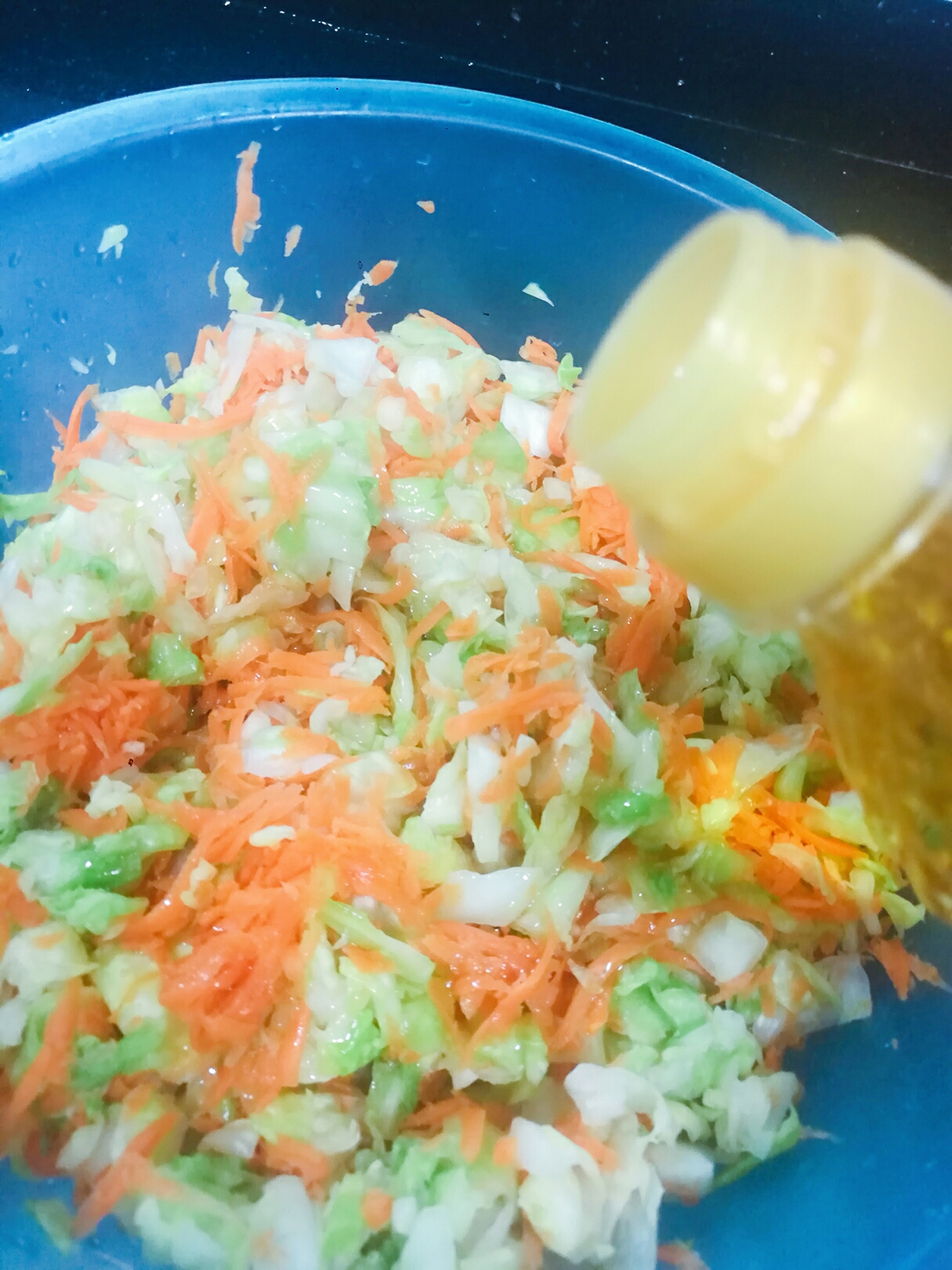 紅蘿蔔圓白菜素菜包子（一次性發酵，附視訊）的做法 步骤14