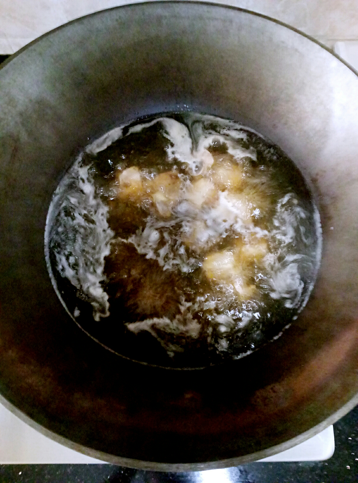 白玉菇胡蘿蔔山藥排骨湯的做法 步骤1