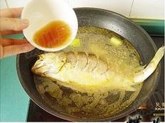醋椒黃魚的做法 步骤9