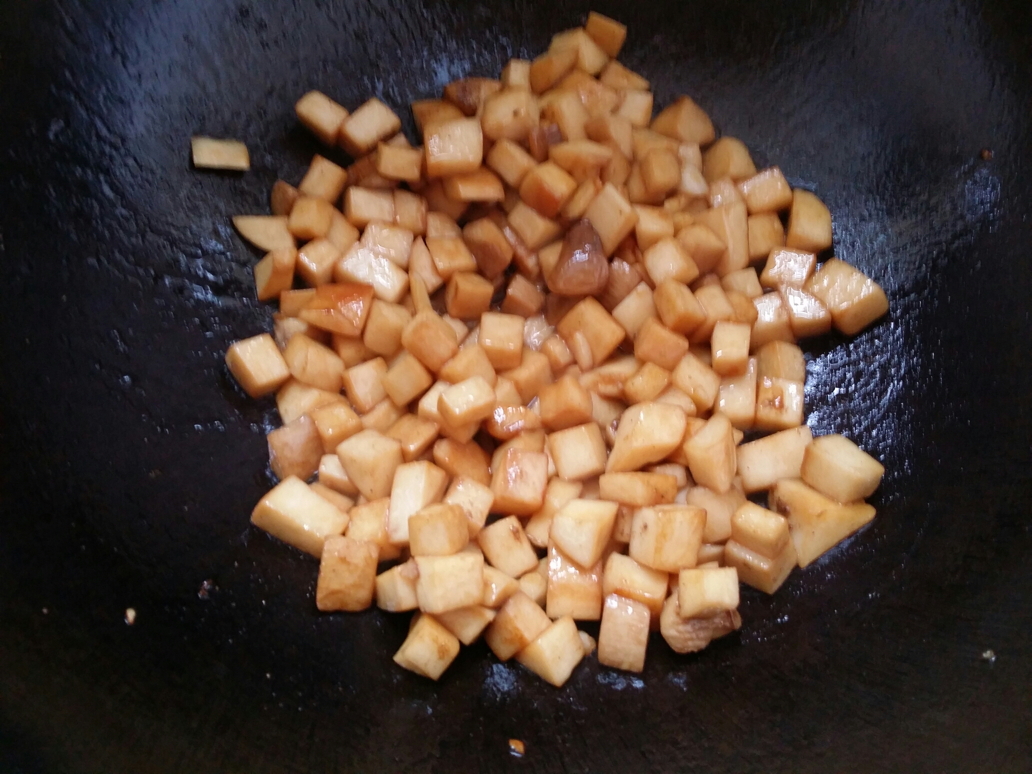 家常菜~杏鮑菇燒牛肉粒的做法 步骤8