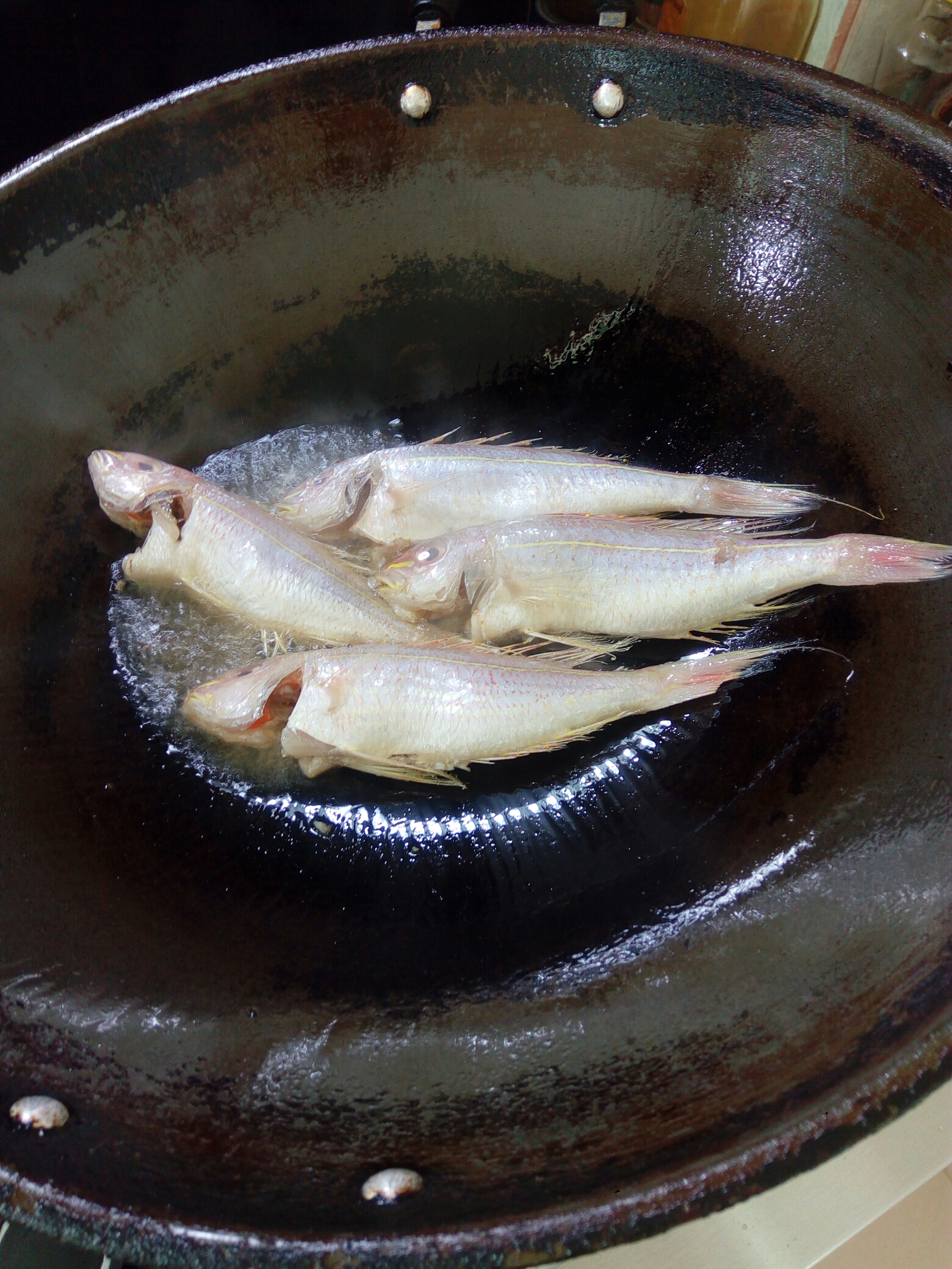 下飯下酒菜——味極紅三魚的做法 步骤4