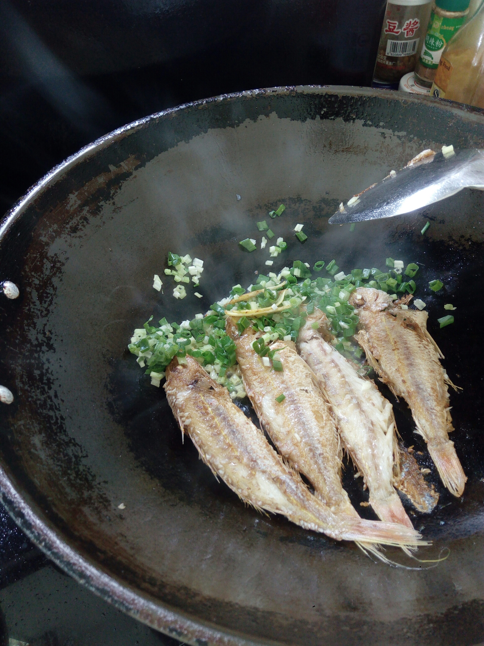 下飯下酒菜——味極紅三魚的做法 步骤7