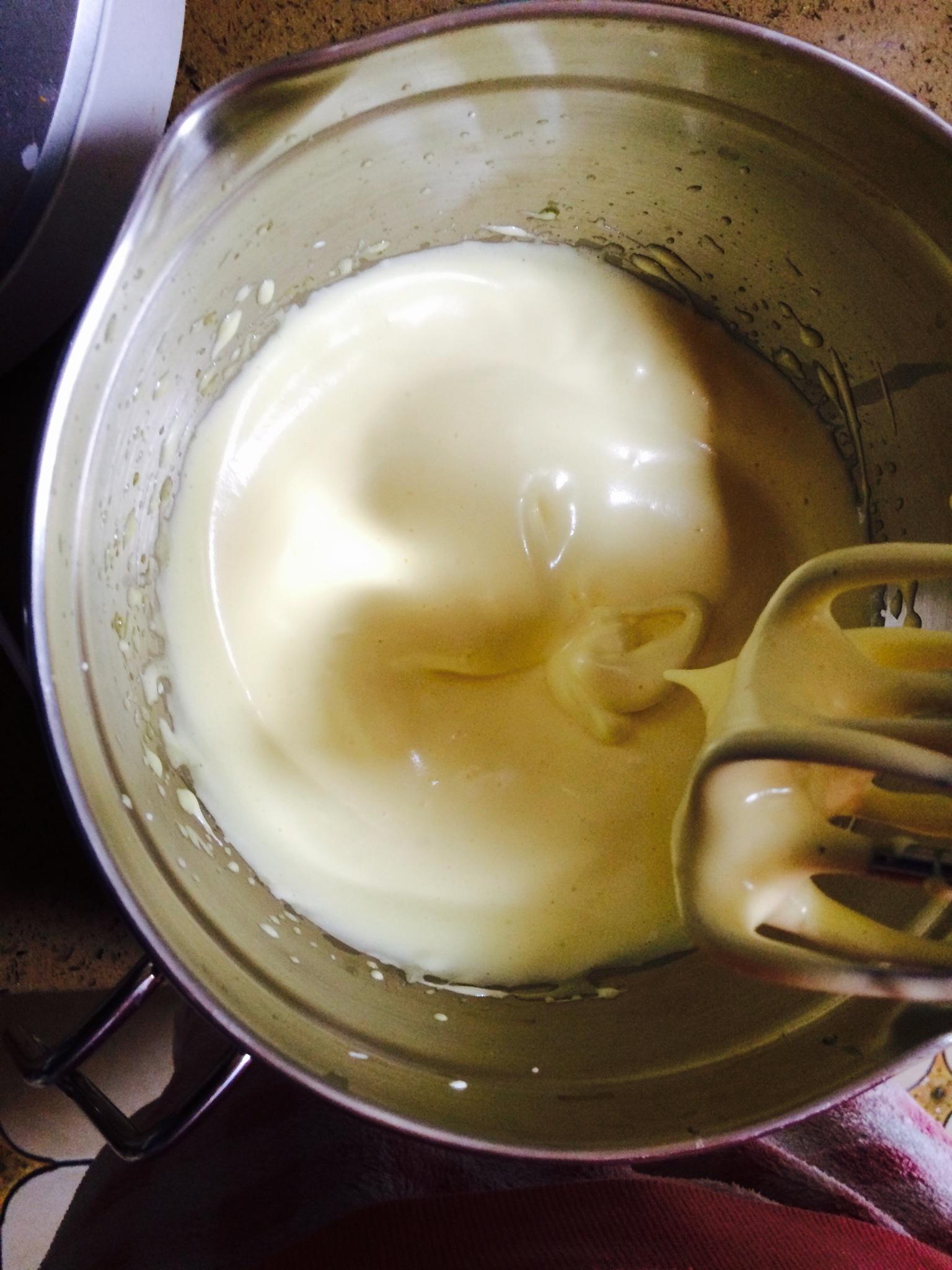 低糖無油版嬰兒零食—奶香蛋黃小餅乾的做法 步骤3