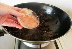 梅乾菜蒸鴨的做法 步骤10