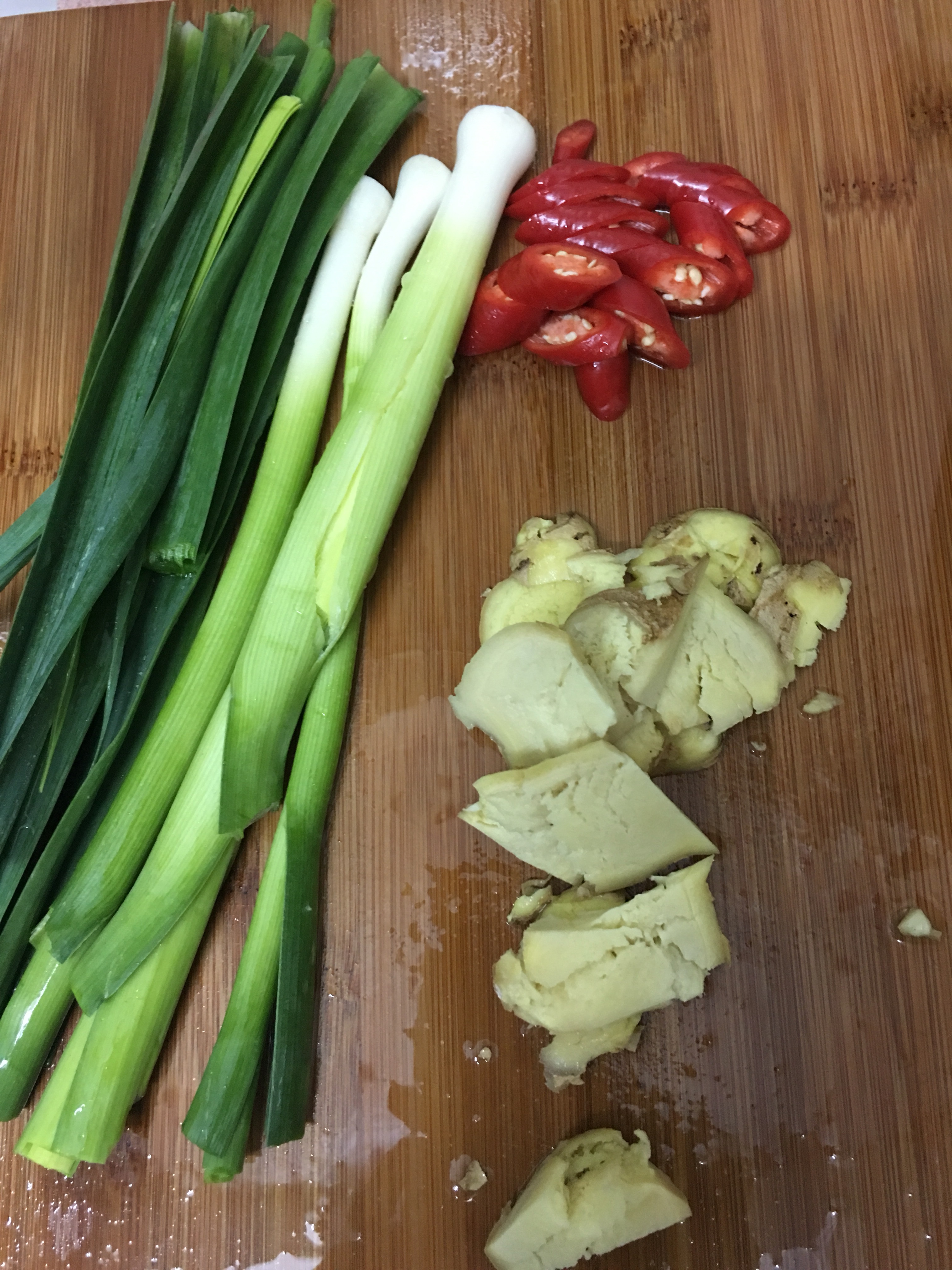 鴨肉木耳燜黃豆的做法 步骤5