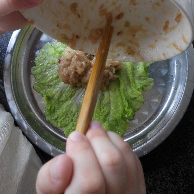 香菇肉末白菜卷(八歲兒童版)的做法 步骤12
