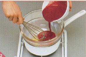 Pierre Herme的草莓or覆盆子慕斯（附意式蛋白霜做法）的做法 步骤2