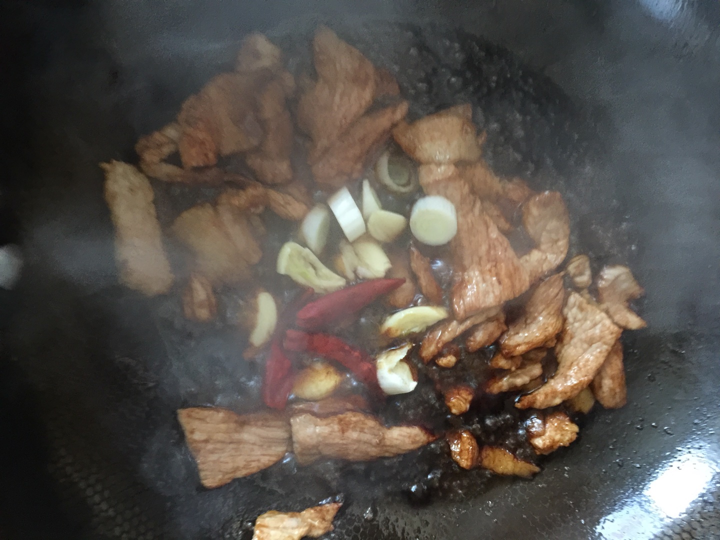 白菜燉豆腐豬肉粉條的做法 步骤3