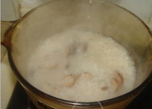 香菇雞肉粥的做法 步骤3