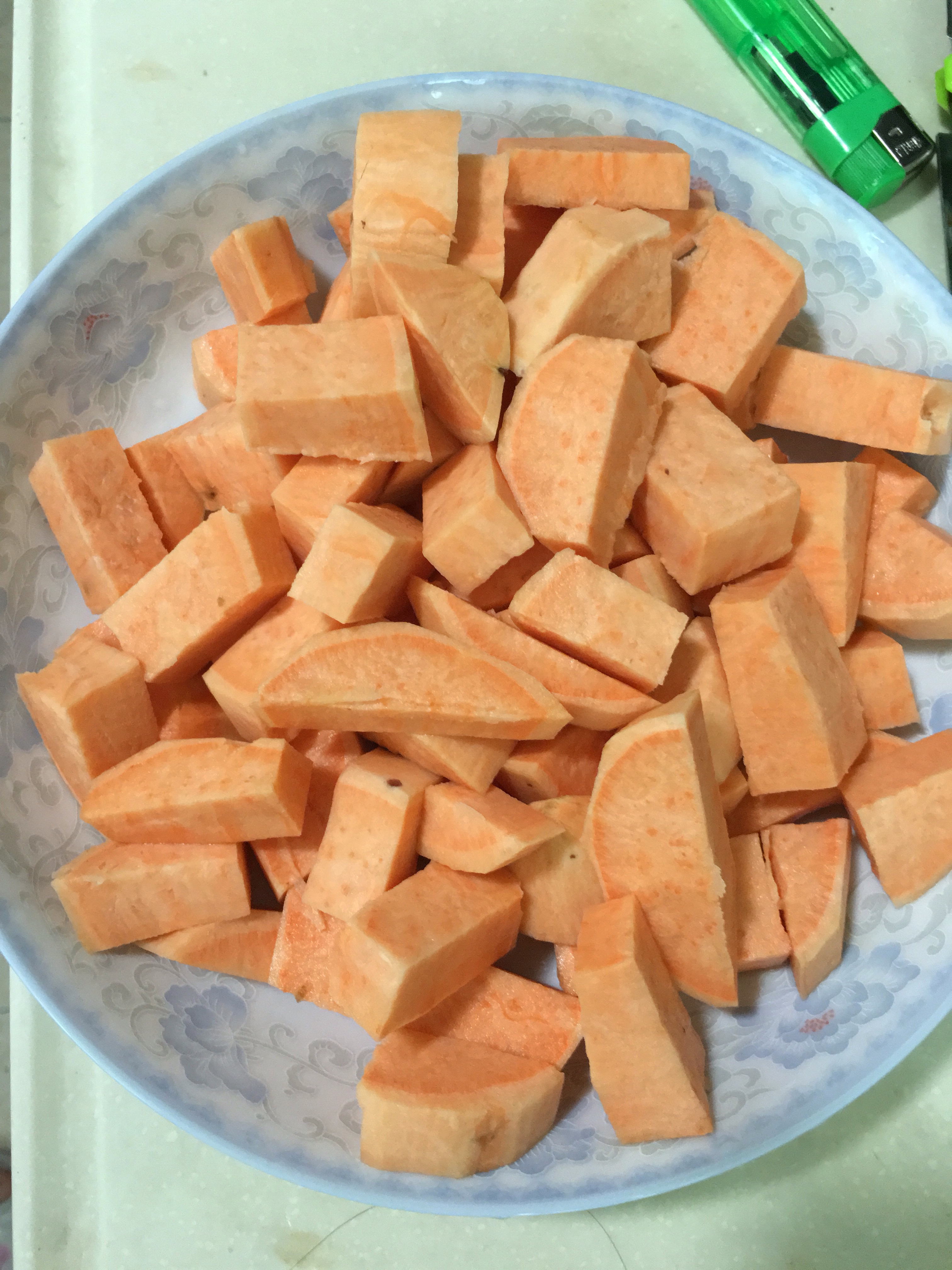 反沙紅薯-老人小孩都愛吃的潮汕美食的做法 步骤1
