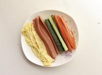 簡單壽司/雞蛋壽司/反轉壽司/花樣壽司/紫菜包飯的做法 步骤9