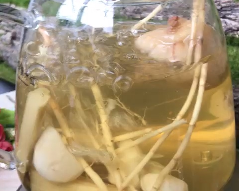 茅根竹蔗水 （清熱）的做法 步骤2