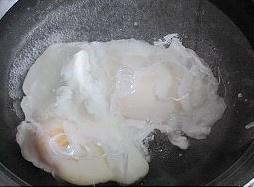 鮮嫩糖水雞蛋的做法 步骤5