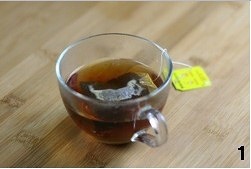 香草奶茶的做法 步骤1