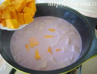 椰汁南瓜紫薯芋頭煲的做法 步骤3