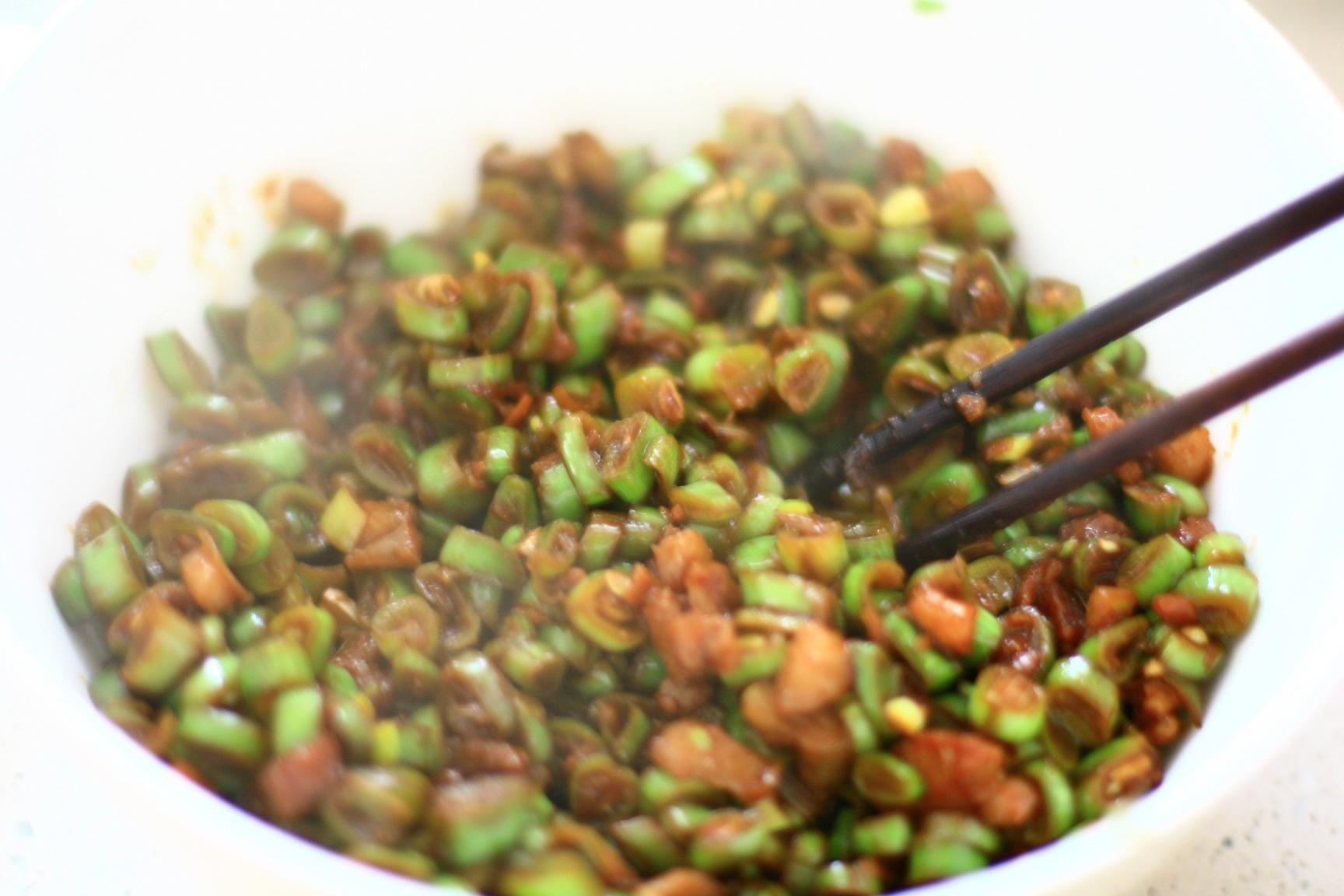 扁豆醬肉柳葉包——大白胖子的做法 步骤7
