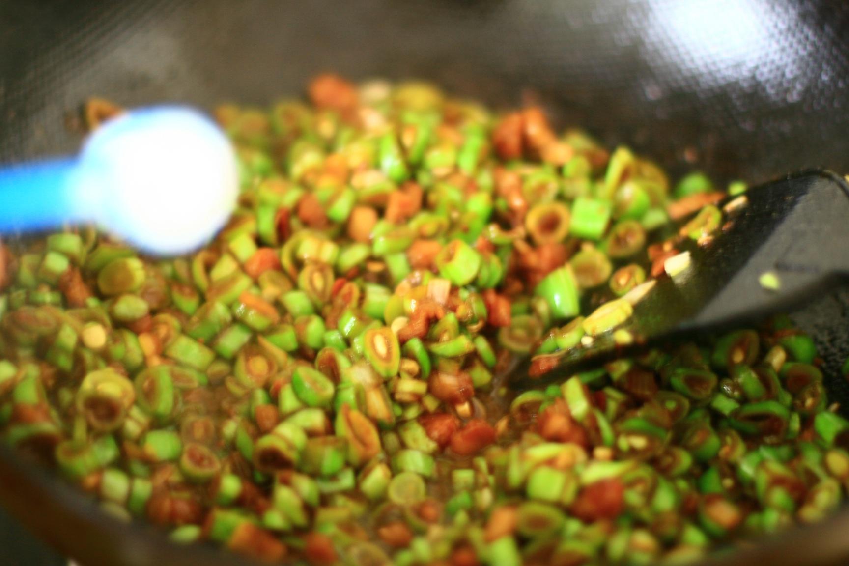 扁豆醬肉柳葉包——大白胖子的做法 步骤6