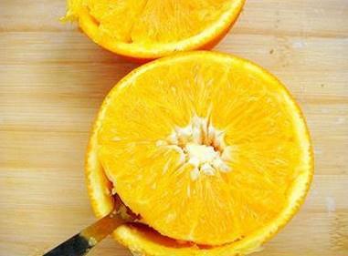 橙盅酸奶水果沙拉的做法 步骤2