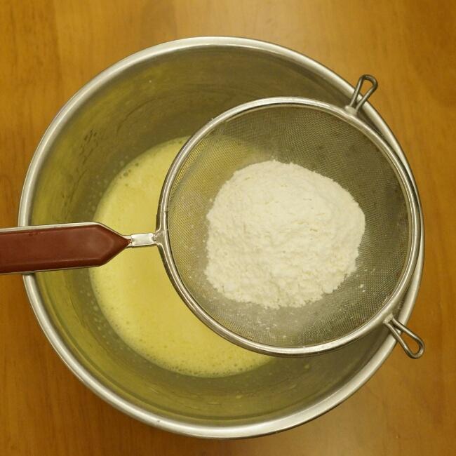 檸檬罌粟籽蛋糕卷的做法 步骤5