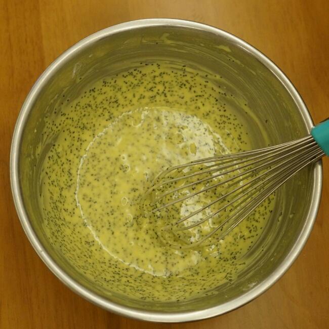 檸檬罌粟籽蛋糕卷的做法 步骤6