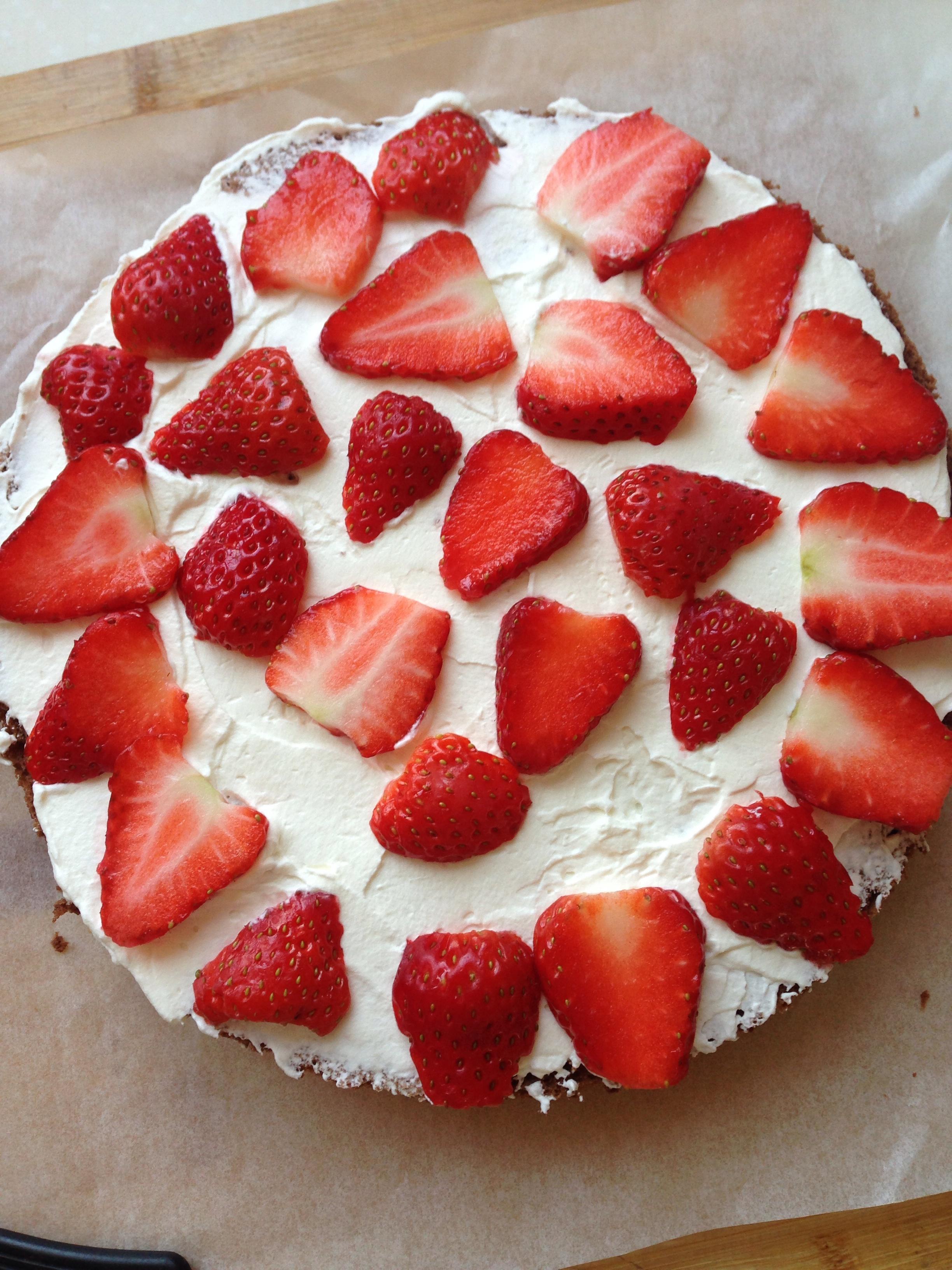 草莓裸蛋糕的做法 步骤22