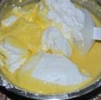榴蓮鮮奶油蛋糕的做法 步骤7