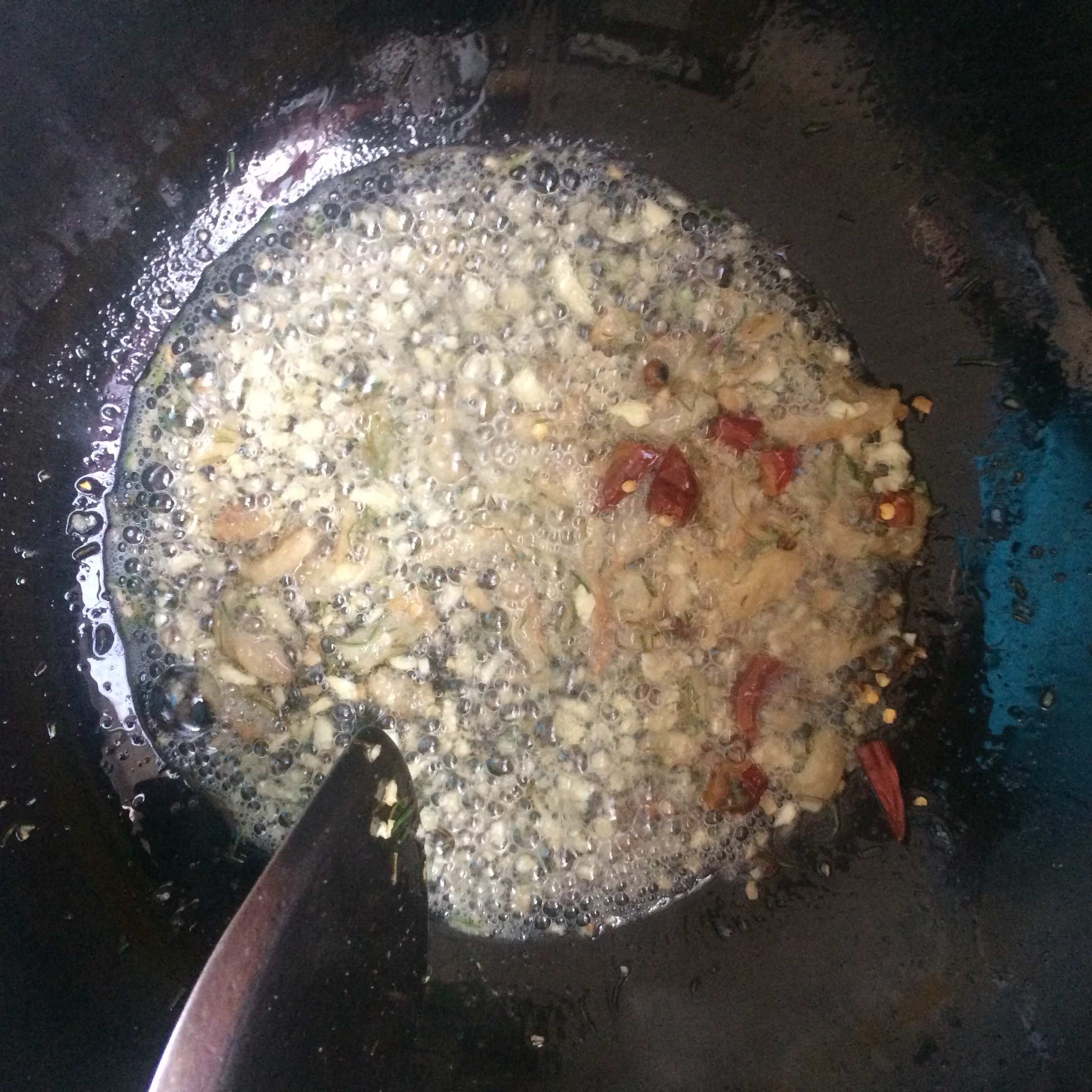 杭椒青蒜炒肉絲（農家小炒肉的做法）的做法 步骤8