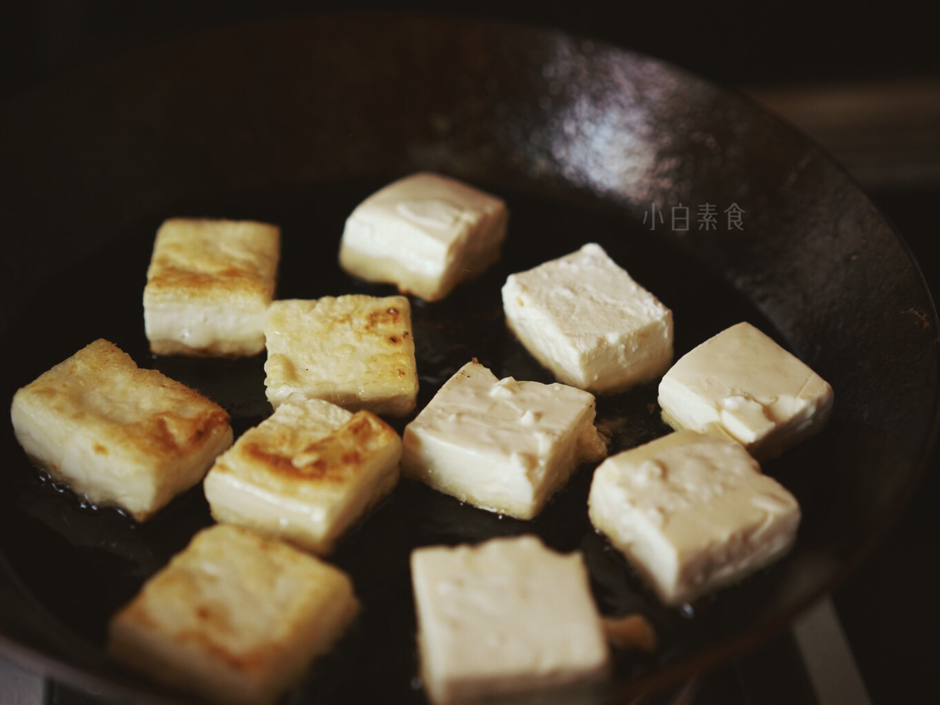 炸薄荷嫩豆腐的做法 步骤8
