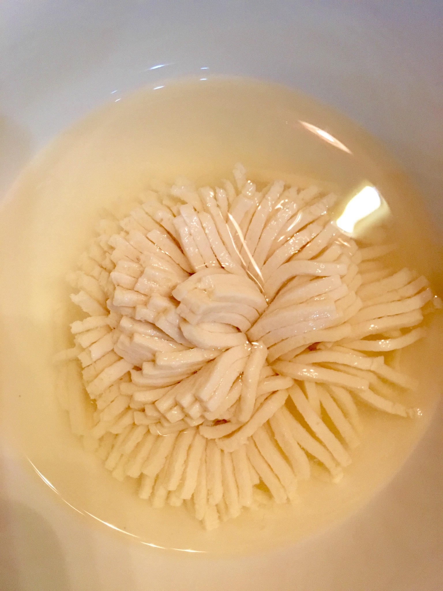 菊花豆腐白貝湯的做法 步骤2