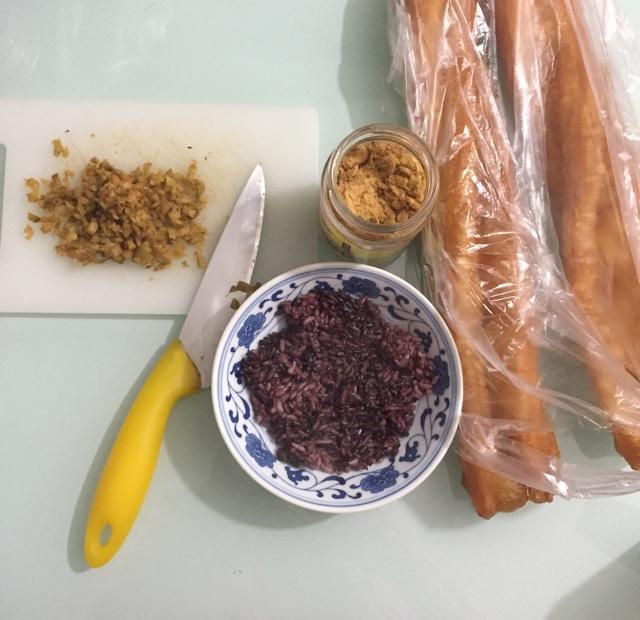 血糯米餈飯糰的做法 步骤1