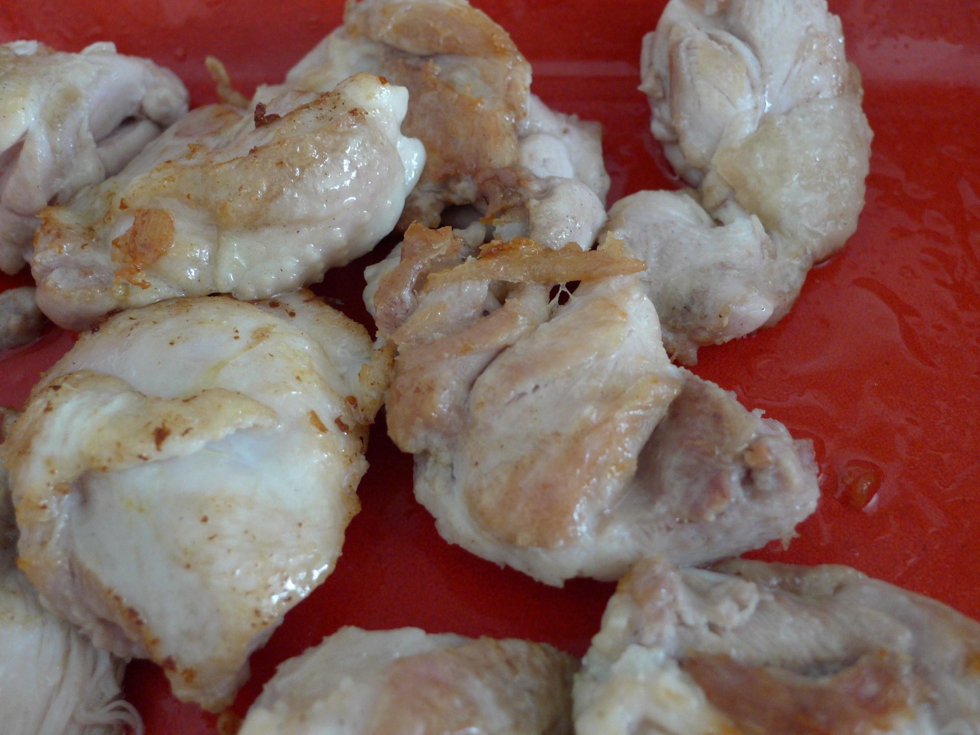 椰香雞肉燴飯的做法 步骤3